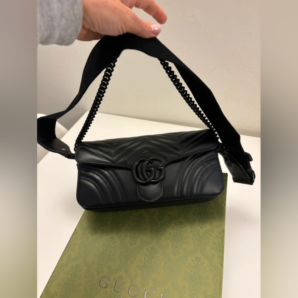 GG Marmont small shoulder bag